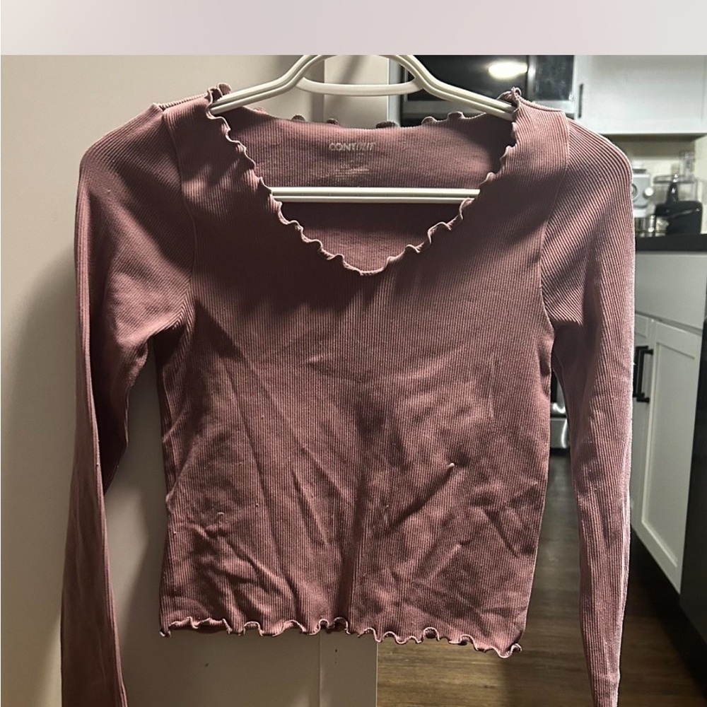 Women's Purple Ruffled Top